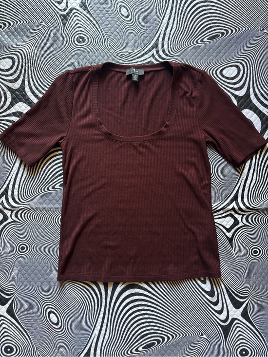 7 For All Mankind Tops - 7 For All Mankind Short Sleeve Scoop Neck Top - Burgundy
